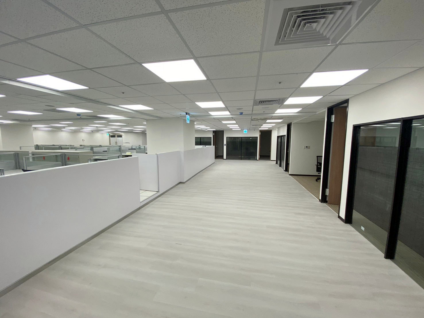 力峒室內裝修工程-富邦綜合證券股份有限公司 公益路分公司